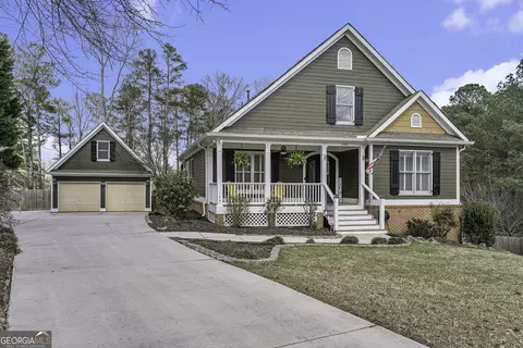 145 Mackenzie Ln, Fayetteville, GA 30214