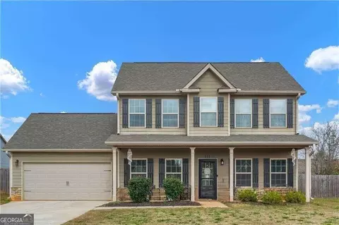 111 Slate Dr, Griffin, GA 30224