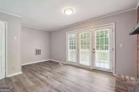 3823 Rector Dr, Rex, GA 30273 photo 9