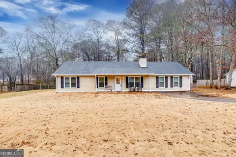 375 Cross Creek Pl, Auburn, GA 30011