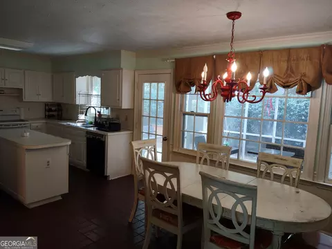 1007 Riverside Drs, Lagrange, GA 30240 photo 10