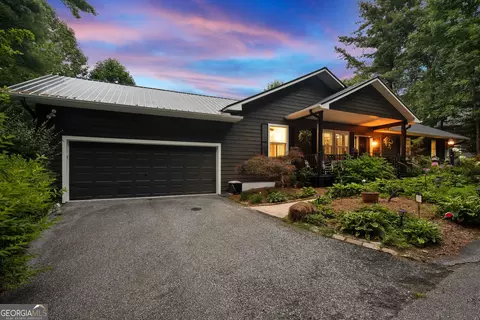 70 Downing St, Sky Valley, GA 30537