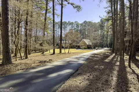 207 Camp Creek Trl, Peachtree City, GA 30269