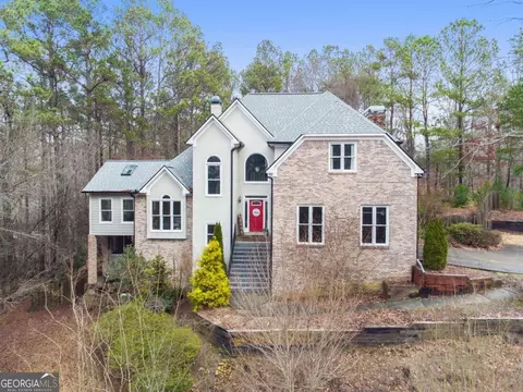 13 Southridge Dr SE, Cartersville, GA 30120