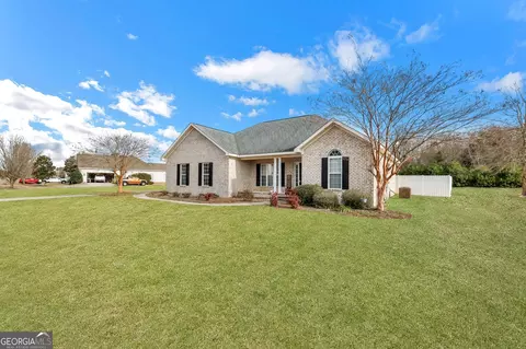 1600 Hucknall Pl, Statesboro, GA 30458