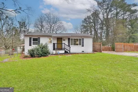647 Alfred Rd NW, Atlanta, GA 30331