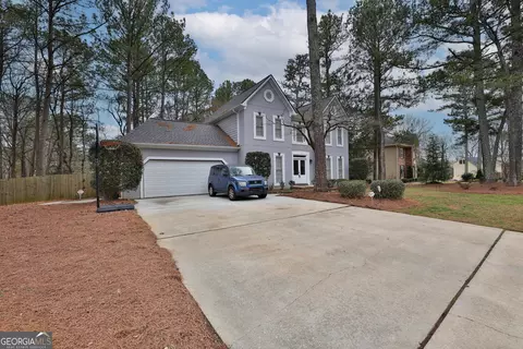 1802 Skidmore Cir, Lawrenceville, GA 30044