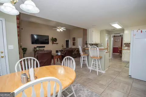 Dining - 12697 Simmons Rd, Hampton, GA 30228 photo 6 of 6