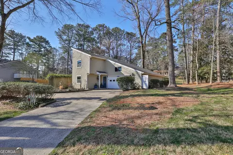 3802 Ivey Ln SW, Lilburn, GA 30047
