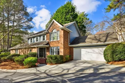 1039 Shady Valley Pl NE, Atlanta, GA 30324