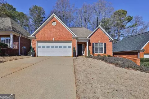 940 Livery Cir, Lawrenceville, GA 30046