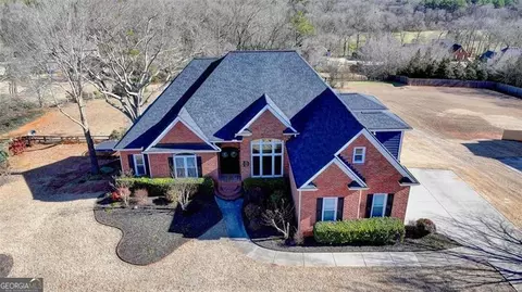 238 Huntington Trl, Hoschton, GA 30548