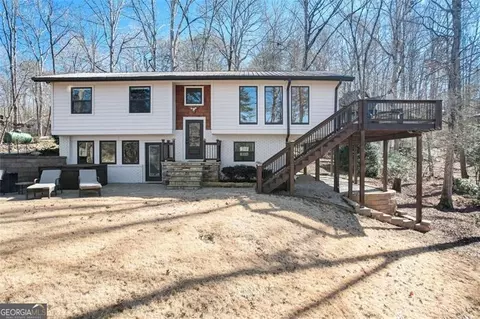 7907 Oak Ct, Murrayville, GA 30564