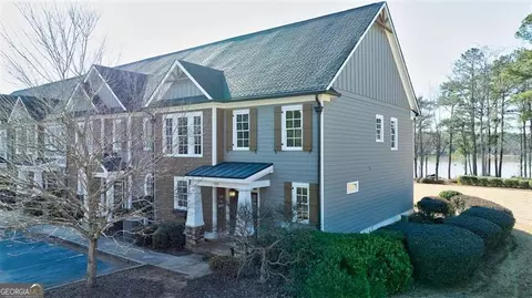 549 Old Phoenix Rd #305, Eatonton, GA 31024