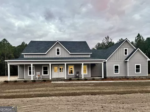 560 Doe Run Ln, Brooklet, GA 30415