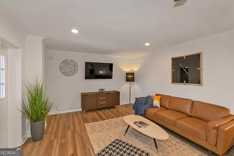 300 W Peachtree St #12G, Atlanta, GA 30308