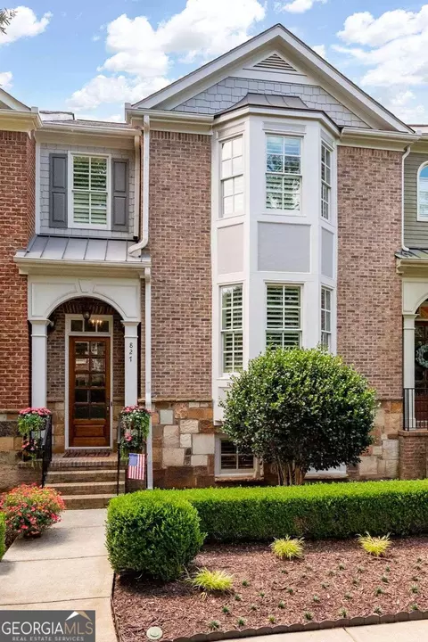 827 Mountain View Ter NW, Marietta, GA 30064