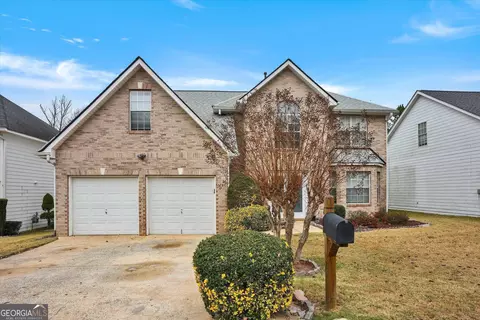 1219 Old Greystone Dr, Lithonia, GA 30058