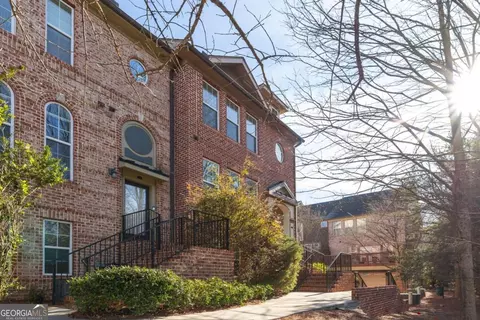 41 High Top Rd, Atlanta, GA 30328