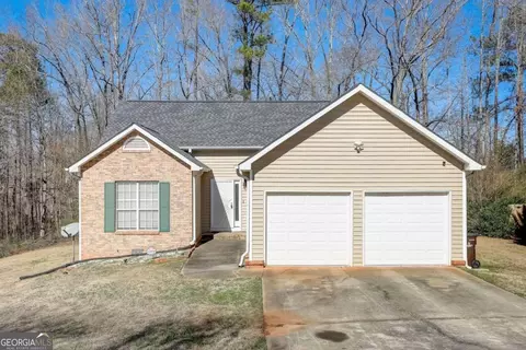 230 Ashley Oaks Dr, Mcdonough, GA 30253