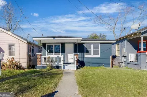 1422 12 Chester St, Savannah, GA 31415