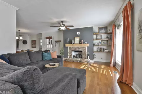 202 N Chilton Cres, Lagrange, GA 30240 photo 8