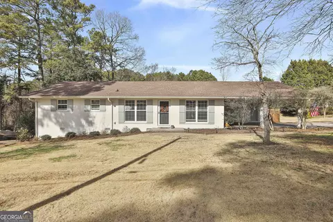 202 N Chilton Cres, Lagrange, GA 30240 photo 1