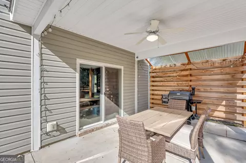 Exterior - 127 Taylor Dr, Guyton, GA 31312 photo 6 of 15