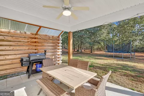 Exterior - 127 Taylor Dr, Guyton, GA 31312 photo 7 of 15