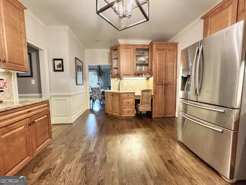 Kitchen - 112 Millridge Dr, Lagrange, GA 30240 photo 4 of 9