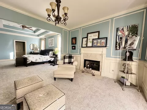 Living - 112 Millridge Dr, Lagrange, GA 30240 photo 7 of 10