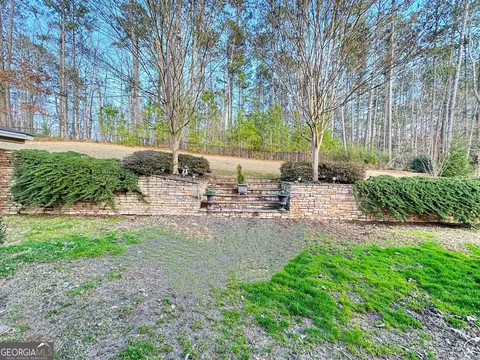 Exterior - 112 Millridge Dr, Lagrange, GA 30240 photo 9 of 15
