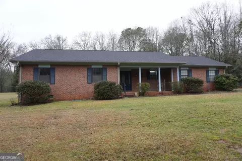 215 Newton Ridge Dr, Covington, GA 30014
