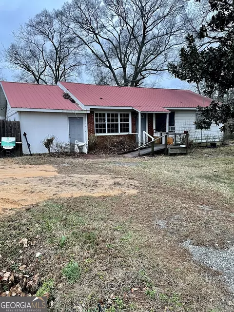 403 W Main St, Adrian, GA 31002