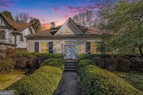 49 Avery Dr, Atlanta, GA 30309