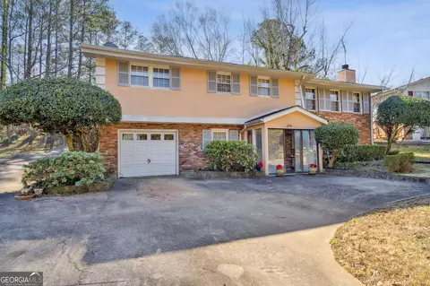 2938 Heather Dr, East Point, GA 30344