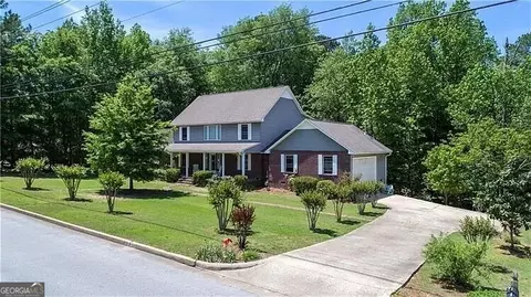 525 Deer Run Rd, Auburn, AL 36832