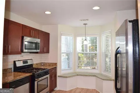 4040 Riverlook Pkwy SE #202, Marietta, GA 30067