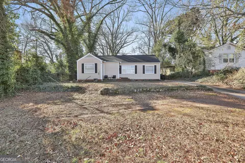 30 Terrace St, Griffin, GA 30224