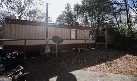 172 Christine Cir, Toccoa, GA 30577