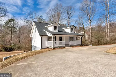 104 Surrey Ct, Clarkesville, GA 30523