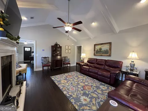 Living - 360 Linman Dr, Lagrange, GA 30241 photo 5 of 7