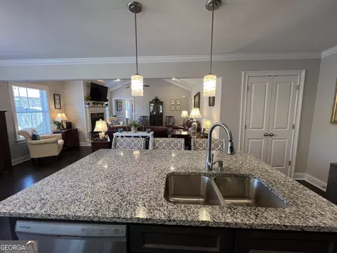 Kitchen - 360 Linman Dr, Lagrange, GA 30241 photo 3 of 5
