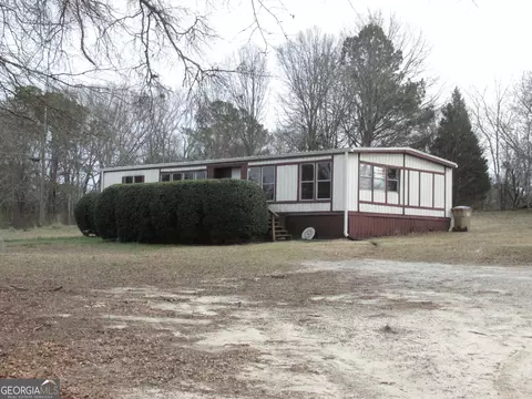 208 Harvey Lokey Rd, Bethlehem, GA 30620