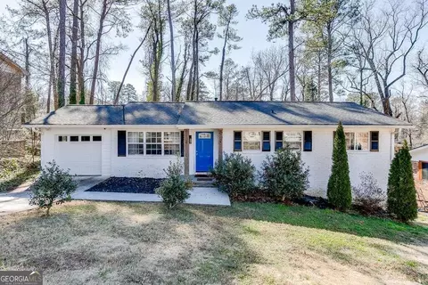4040 Brookcrest Cir, Decatur, GA 30032