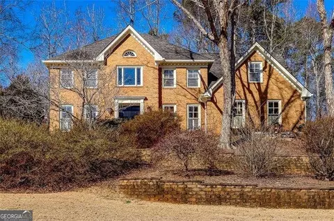 1880 Redbourne Dr, Atlanta, GA 30350