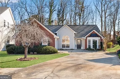 610 Peachtree Trails Dr, Suwanee, GA 30024