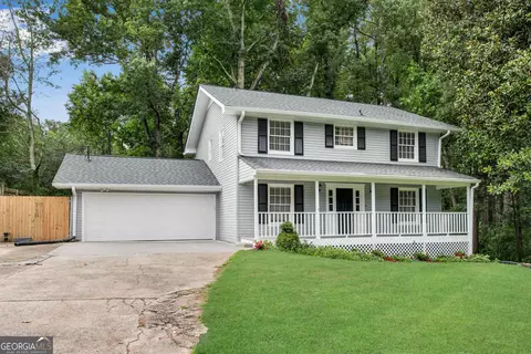3693 Colonial Trl, Douglasville, GA 30135