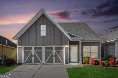 514 Riverview Ln, Canton, GA 30114