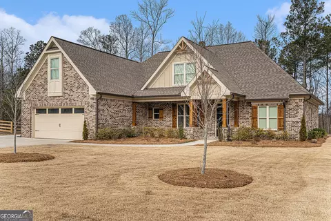 242 Ivey Dr, Bethlehem, GA 30620